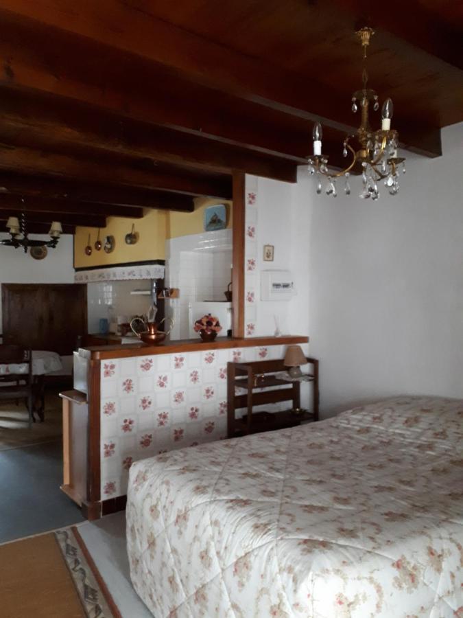 La Maison De Juliette En Haut Lascabanes Exteriör bild